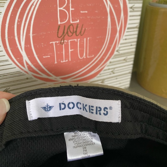 Dockers Newsboy Tan Cap - Picture 2 of 7